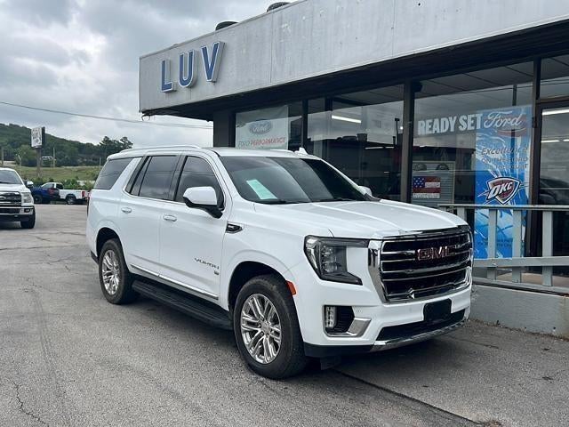 2021 GMC Yukon 4WD 4dr SLT in White — front three-quarter view