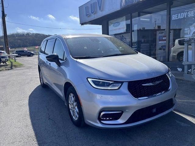 2024 Chrysler Pacifica Touring L FWD in Silver Mist Clearcoat — front three-quarter view