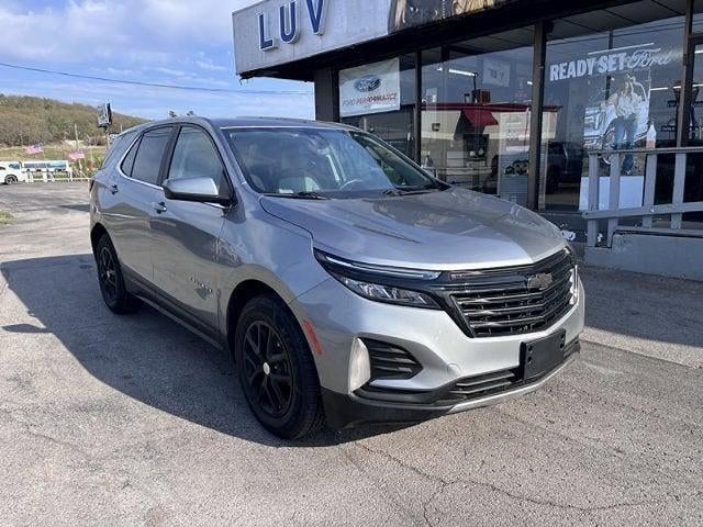 2023 Chevrolet Equinox FWD 4dr LT w/1LT in Gray — front three-quarter view